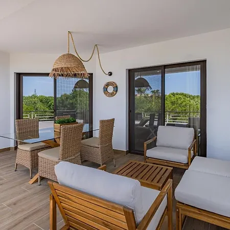 Salgados Hideaway By Atlantic Places